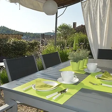 N°11 Bed & Breakfast *